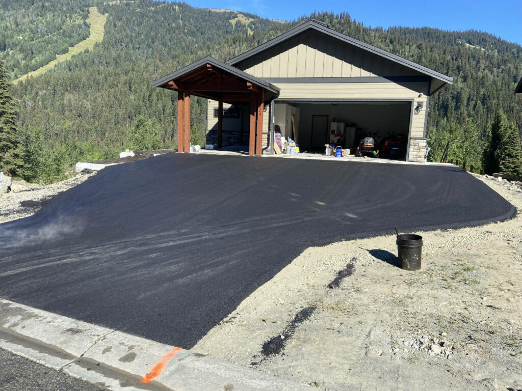 A finished Residential asphalt driveway paving in Kamloops BC.